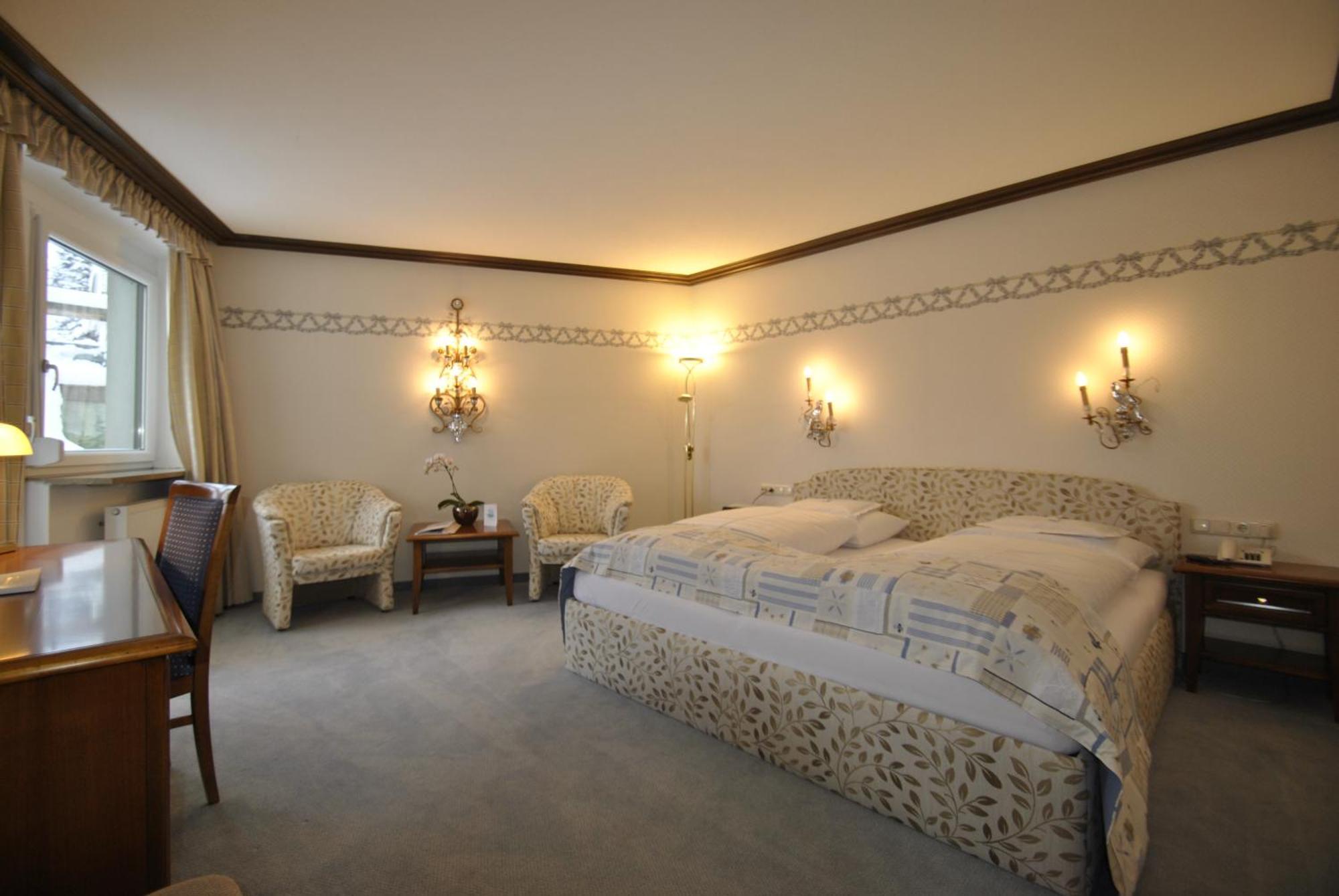 Hotel Albona Nova Zuers ภายนอก รูปภาพ
